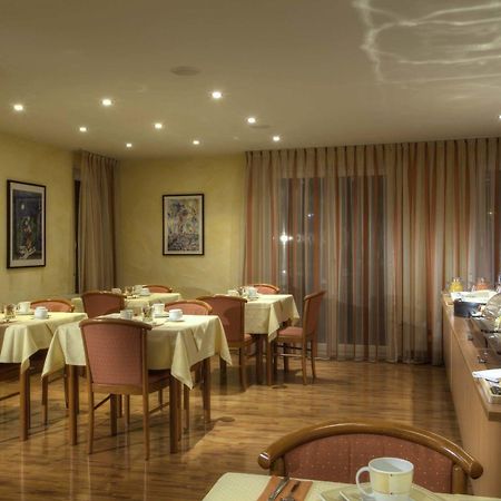 Hotel Zur Muehle Urbach  Ngoại thất bức ảnh